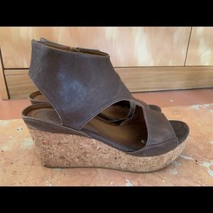 Coclico Wedge Platform Sandal